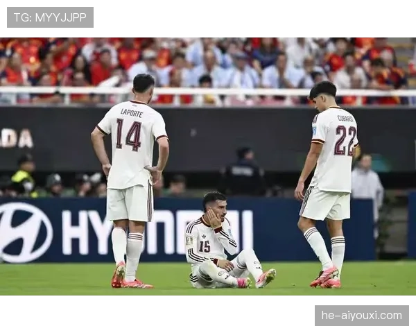 西班牙1-0击败乌拉圭:小组头名晋级世界杯32强 西班牙1-0击败乌拉圭:小组头名晋级世界杯32强